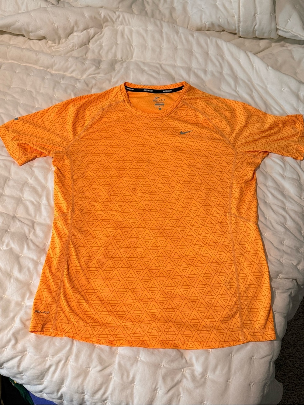 Nike Men’s Bright Orange Short Sleeve Performance Tee